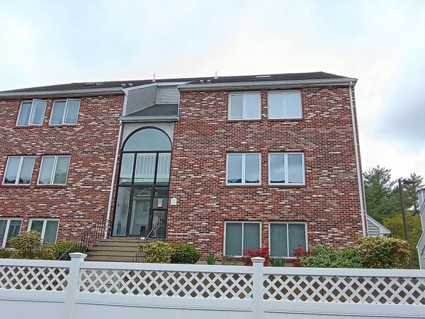 114 Burkhall St, Unit Q, Weymouth, MA 02190