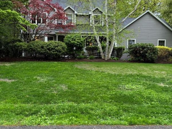 25 Old Wood Road, North Attleboro, MA 02760