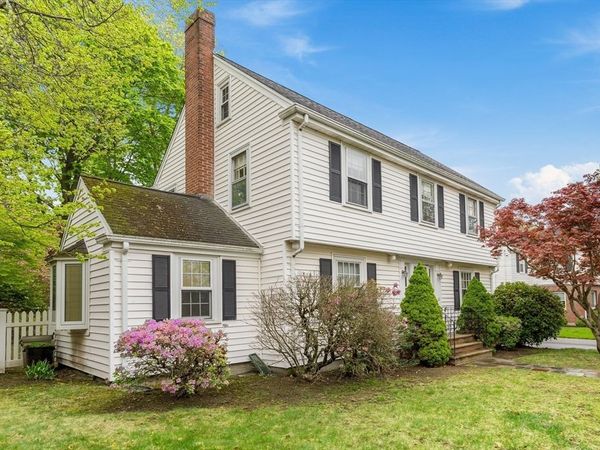 12 Vinewood Rd, Milton, MA 02186