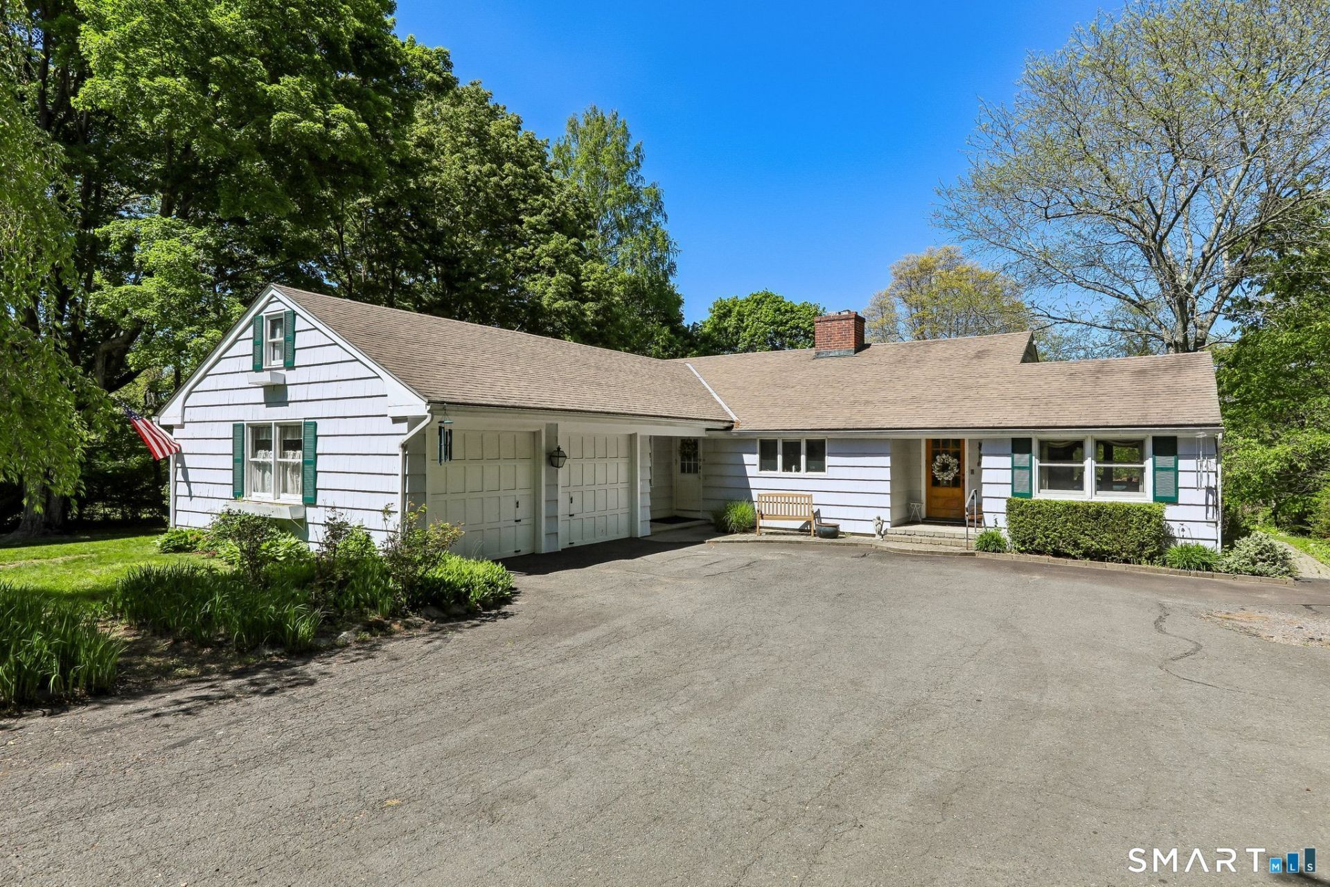 74 Hurlbutt, Wilton, CT 06897 Main Photo