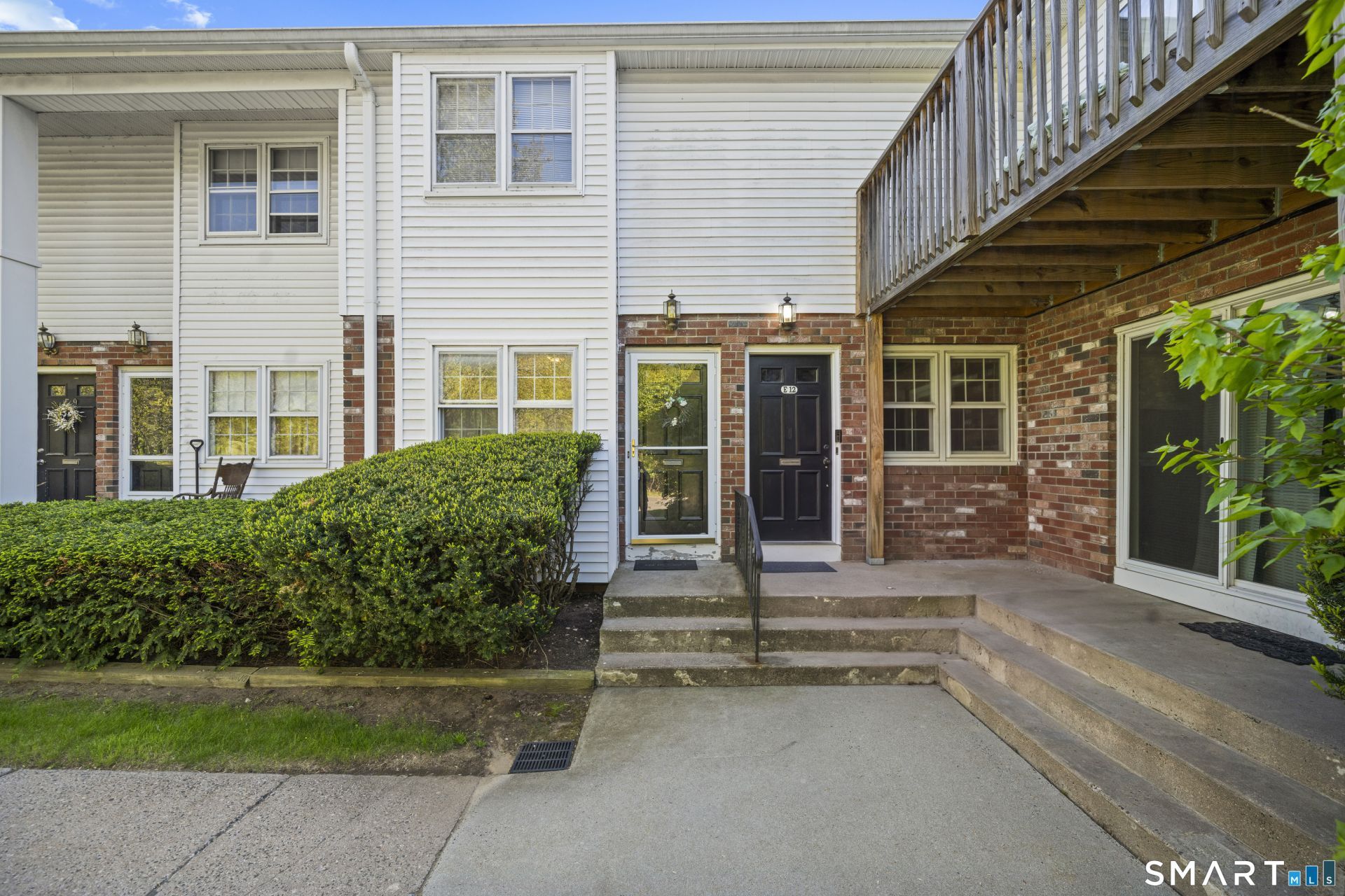 11 Georgetown, Unit E, Enfield, CT 06082 Main Photo