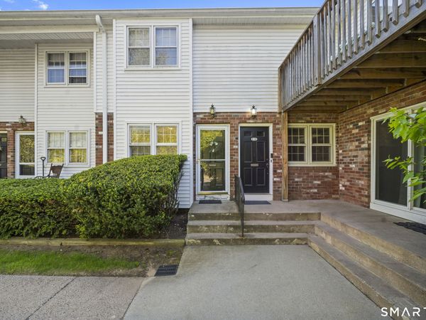 11 Georgetown, Unit E, Enfield, CT 06082