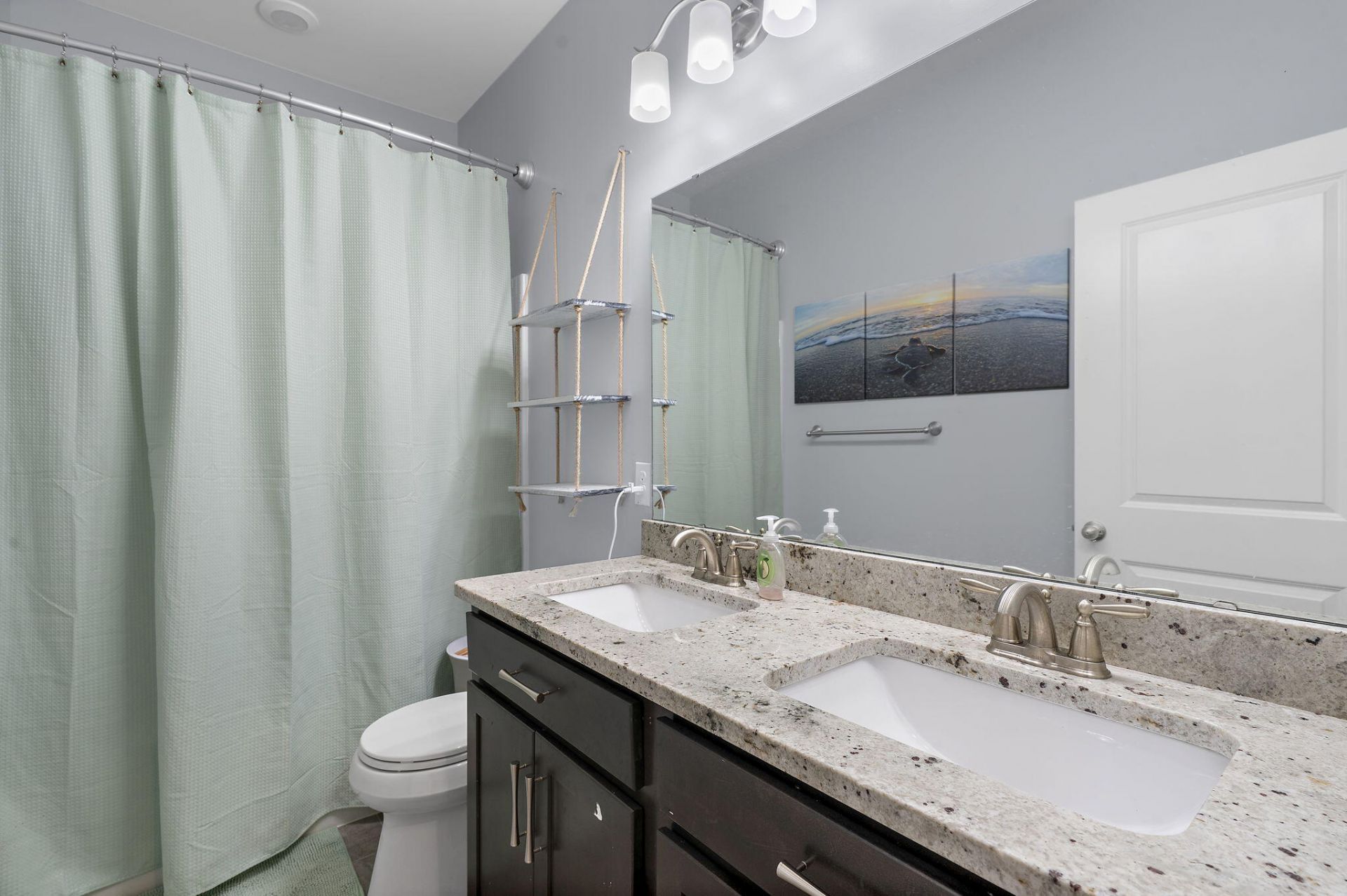 115 Cotesworth Court Photo 41