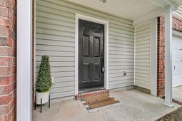 103 Taylor Circle photo 4