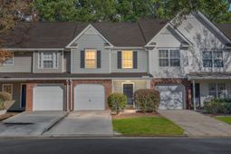 103 Taylor Circle photo 4