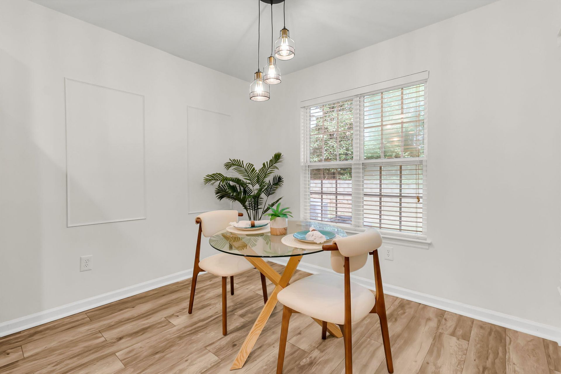 103 Taylor Circle Photo 8