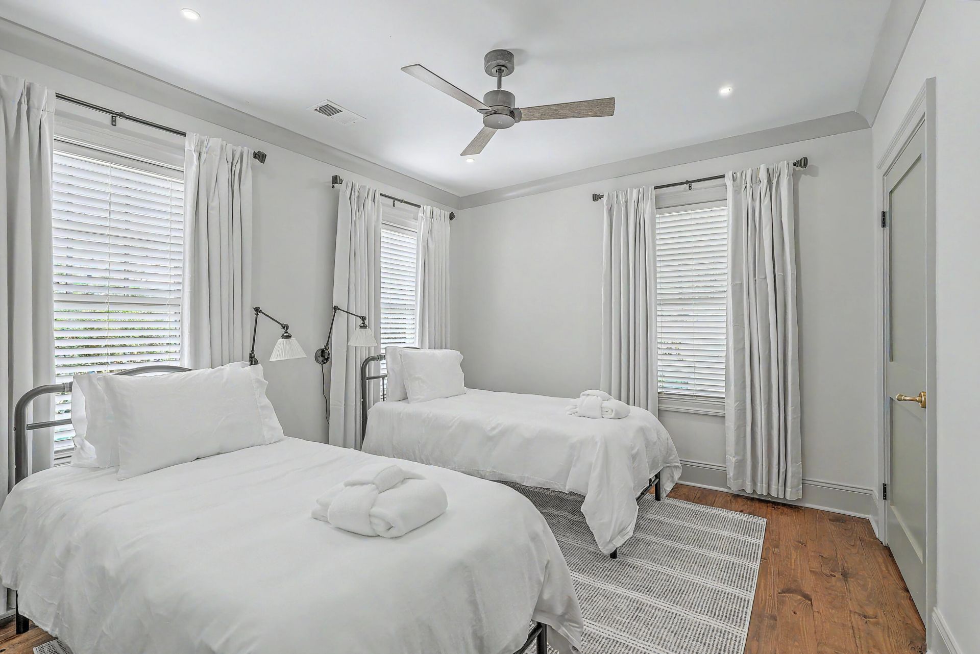 75 Smith Street Photo 29