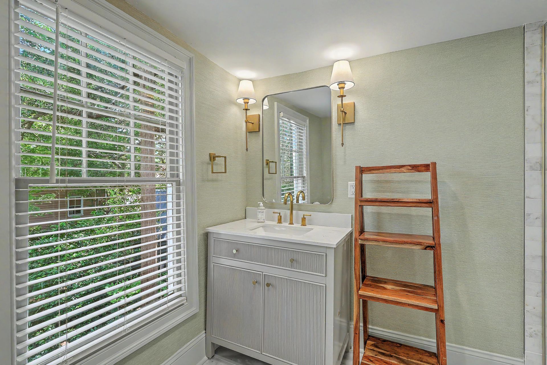 75 Smith Street Photo 37