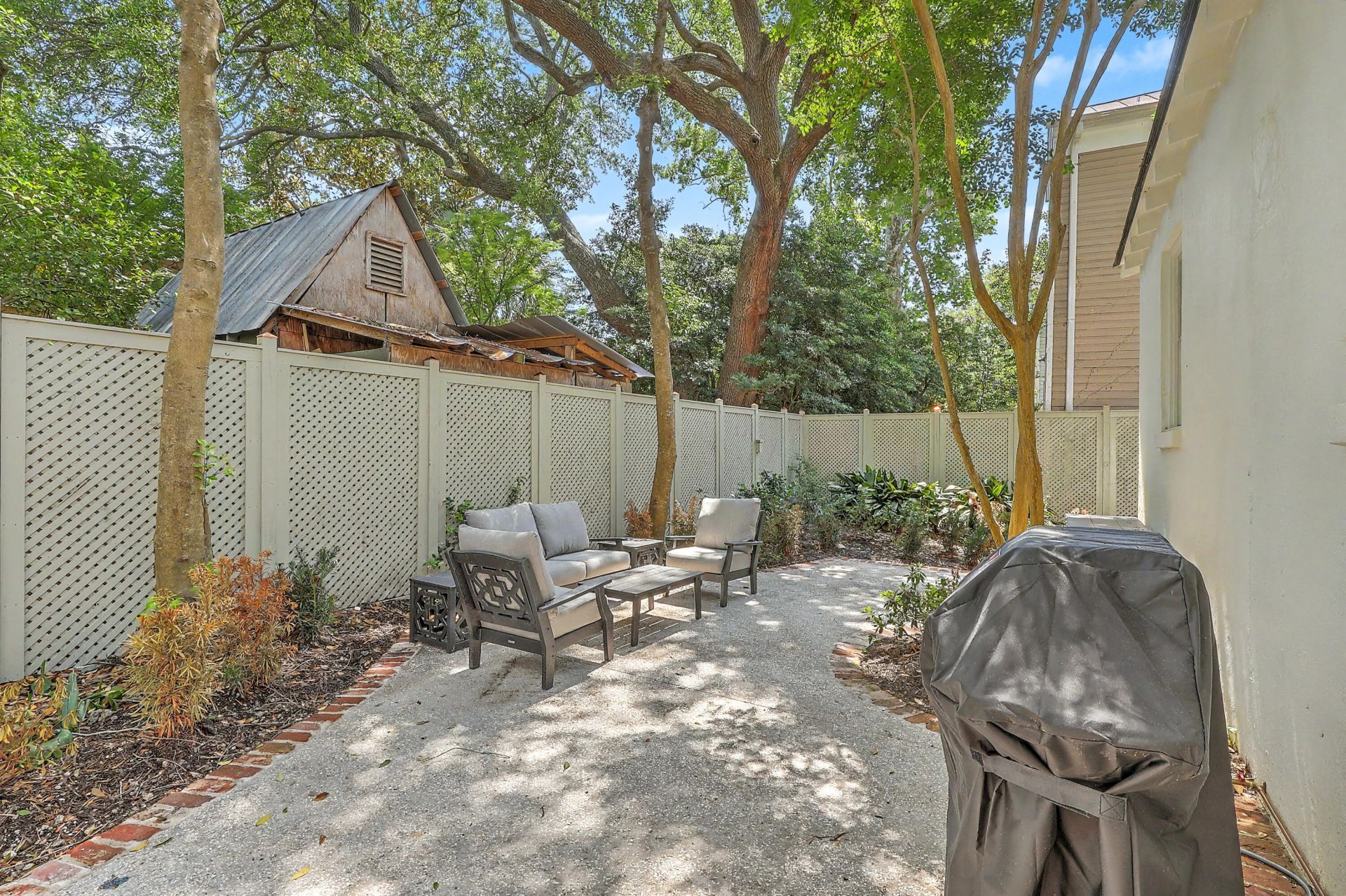75 Smith Street Photo 40