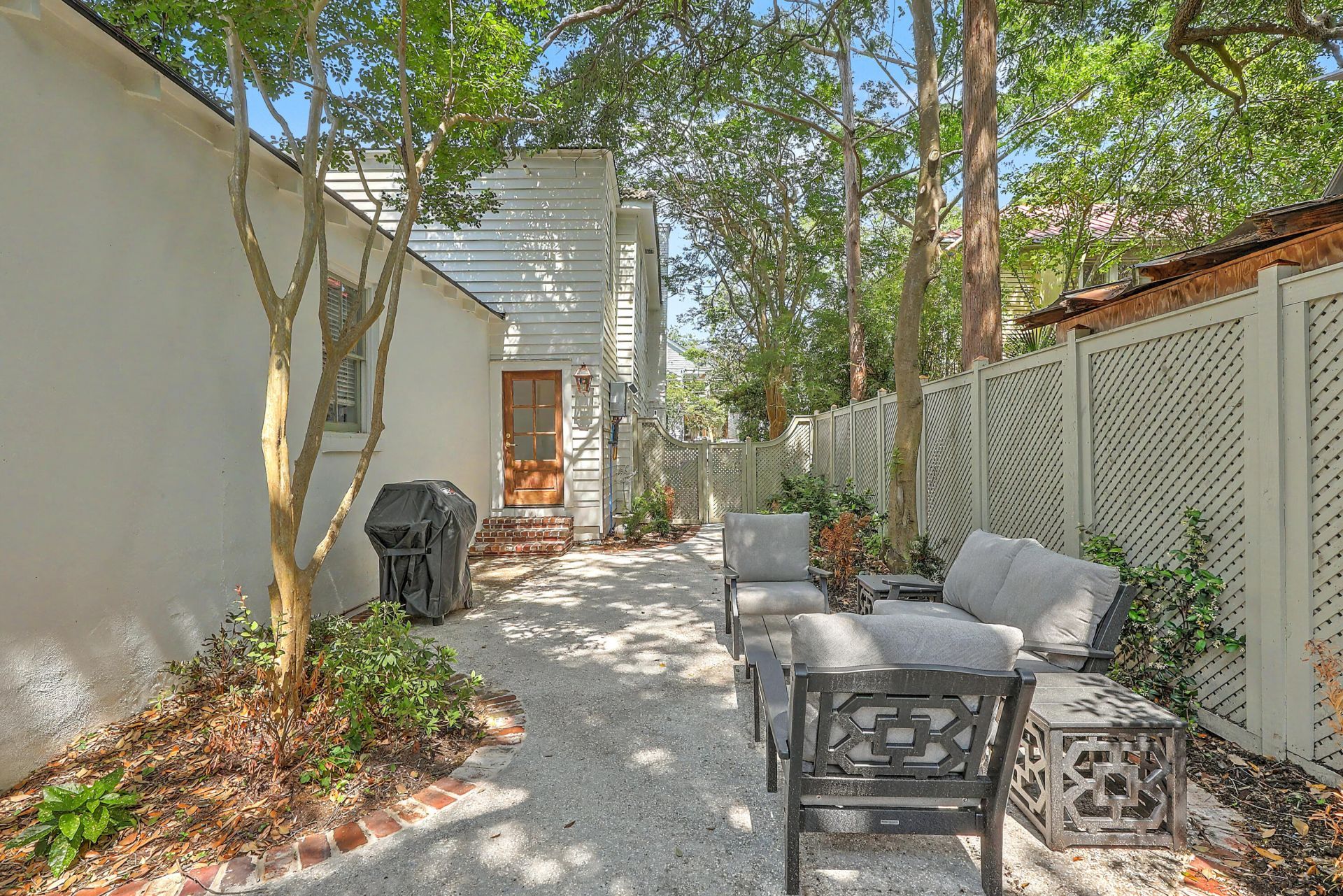 75 Smith Street Photo 42