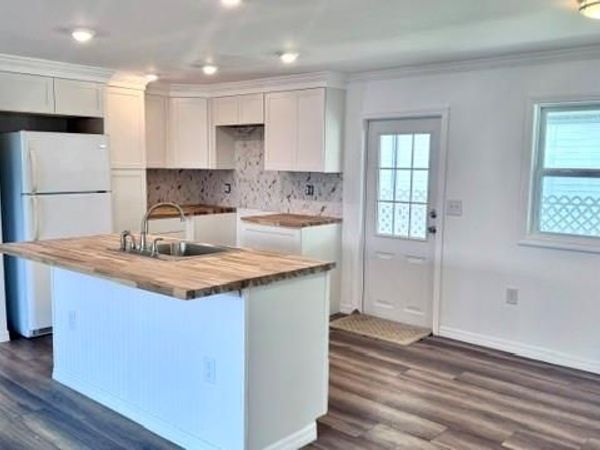 5664 Captain John Smith LOOP, NORTH FORT MYERS, FL 33917