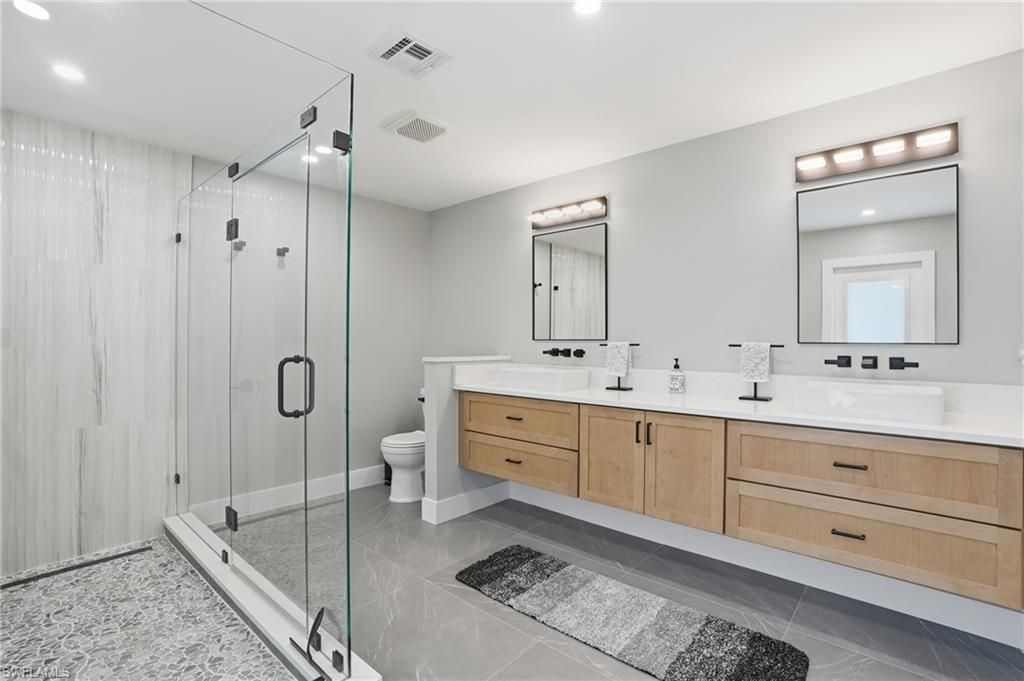 1860 Marina Cir , North Fort Myers, FL 33903 Photo