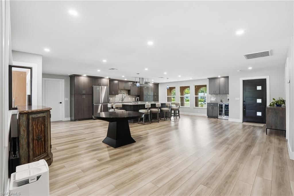 1860 Marina Cir , North Fort Myers, FL 33903 Photo
