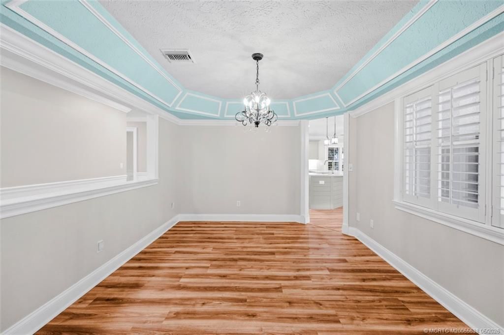 2671 NE Pinecrest Lakes Boulevard, Jensen Beach, FL 34957 Photo