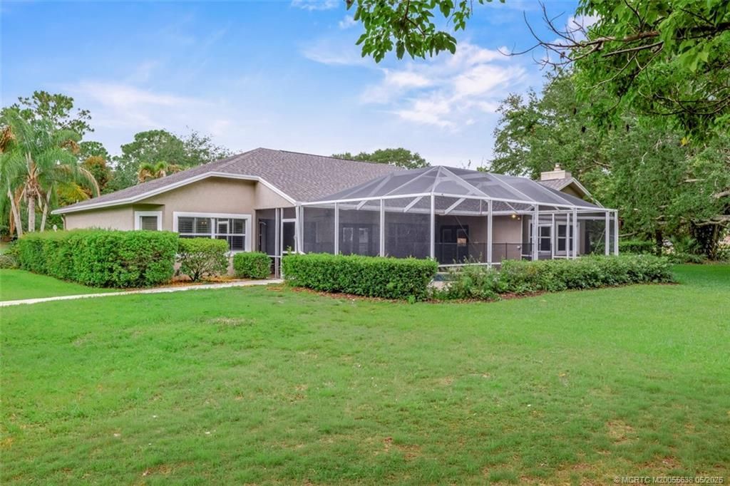 2671 NE Pinecrest Lakes Boulevard, Jensen Beach, FL 34957 Photo