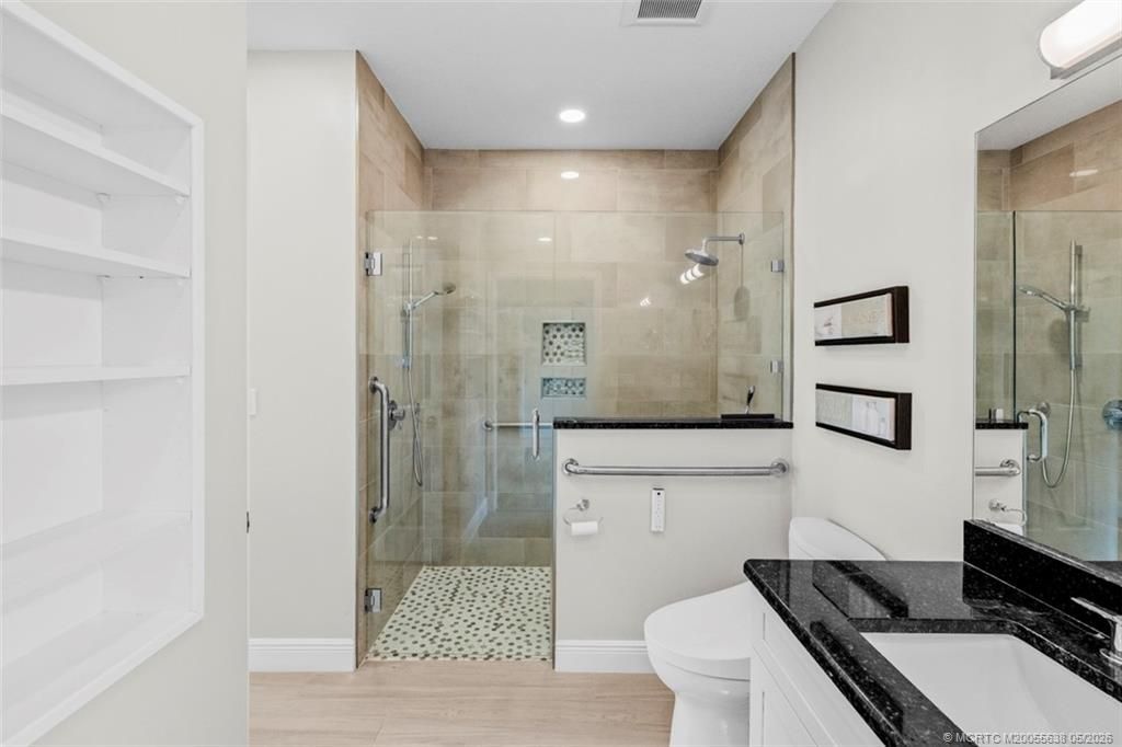 2671 NE Pinecrest Lakes Boulevard, Jensen Beach, FL 34957 Photo
