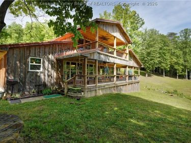 213 Lazy K Drive, Elkview, WV 25071