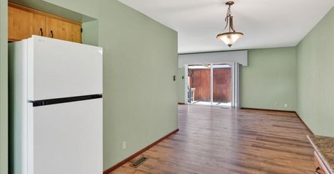 106 Smithridge Park, Reno, NV 89502 Photo