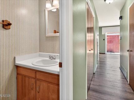 106 Smithridge Park, Reno, NV 89502 Photo