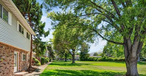 106 Smithridge Park, Reno, NV 89502 Photo