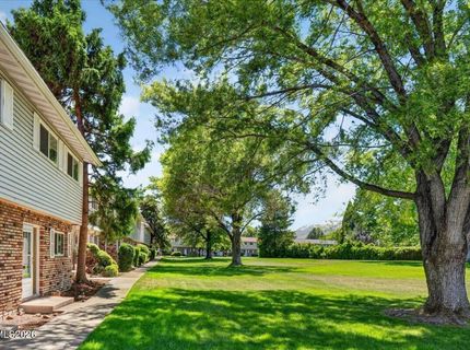 106 Smithridge Park, Reno, NV 89502 Photo