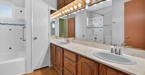 106 Smithridge Park, Reno, NV 89502 Photo