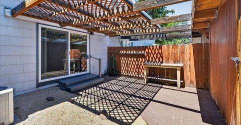 106 Smithridge Park, Reno, NV 89502 Photo