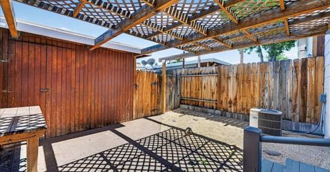 106 Smithridge Park, Reno, NV 89502 Photo