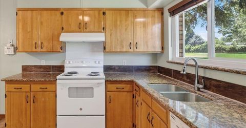 106 Smithridge Park, Reno, NV 89502 Photo