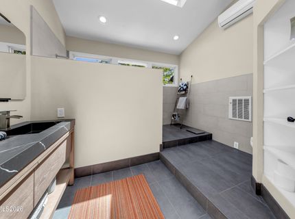 912 Nixon Avenue, Reno, NV 89509 Photo