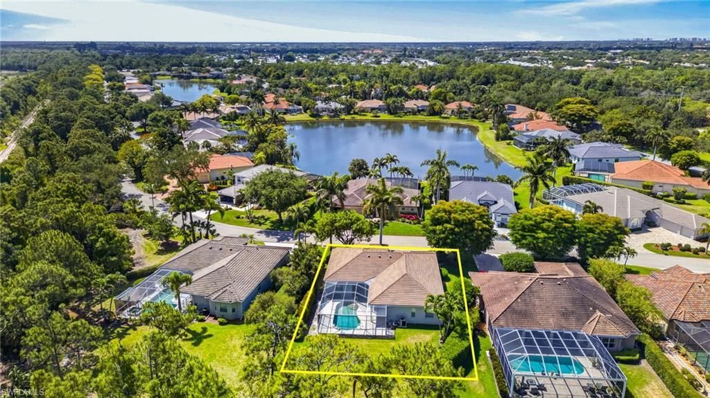 9550 Cedar Creek Dr , Bonita Springs, FL 34135 Photo
