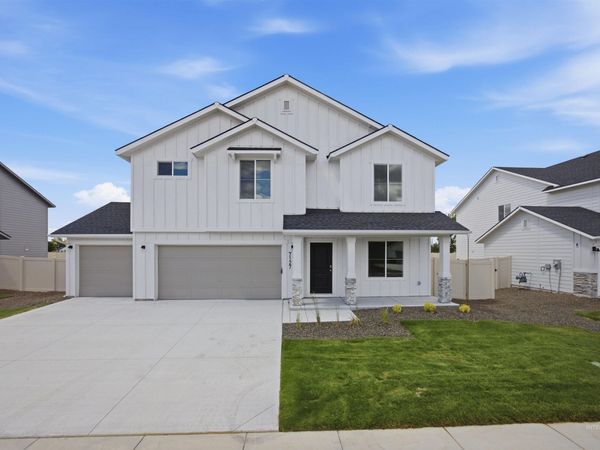 7127 E Marble Springs Dr, Nampa, ID 83687