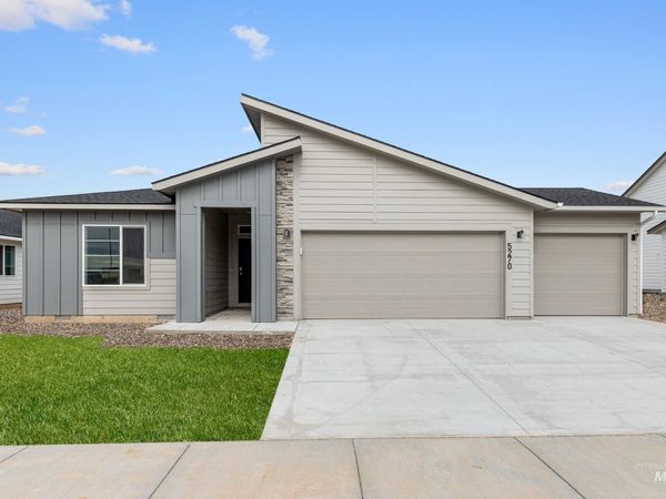 8295 E Presley Ct, Nampa, ID 83687