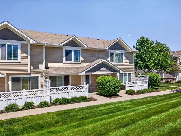 8601 Westown Parkway, Unit 25106, West Des Moines, IA 50266