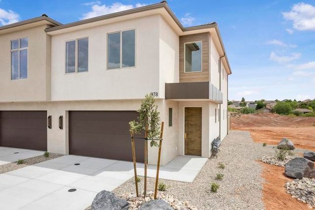 978 N Manen St , Washington, UT 84780 Main Photo