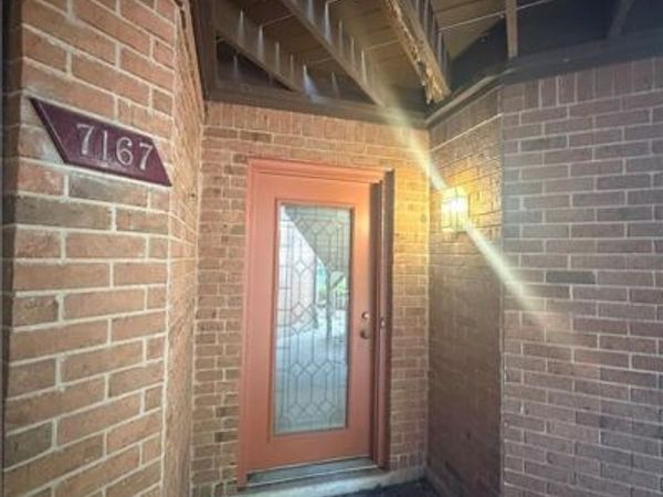 7167 Bluffs Drive, Unit 3, Centerville, OH 45459