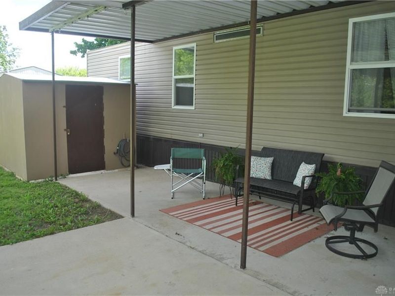 12155 Wellington Avenue, Bethel Township, OH 45341 Photo 4
