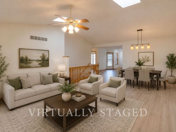 3220 Sunburst Avenue, Marion, IA 52302