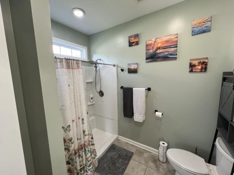 735 Wintercreeper Dr.  Photo 13