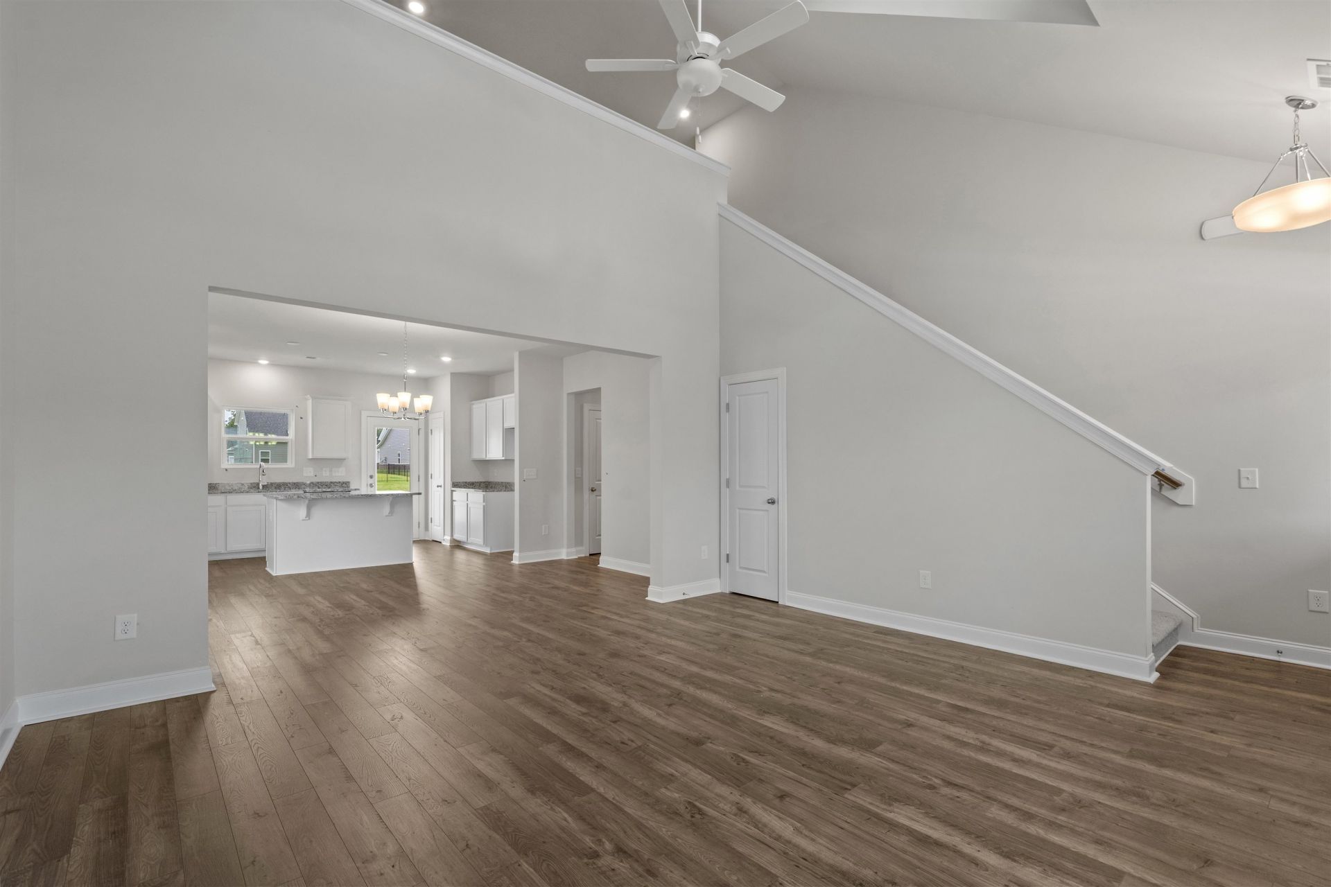 2923 Spain Ln.  Photo 4