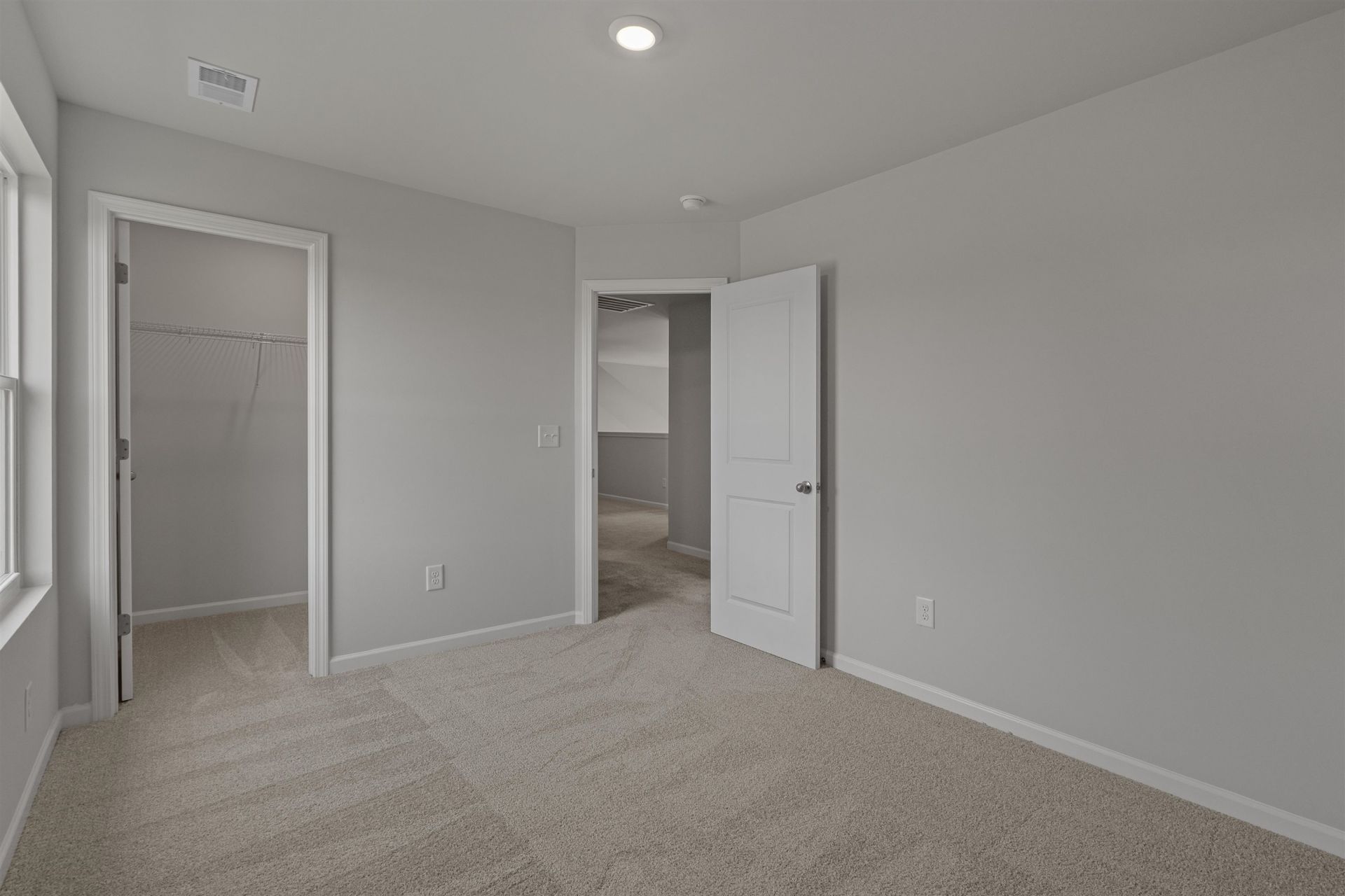 2923 Spain Ln. Photo 40