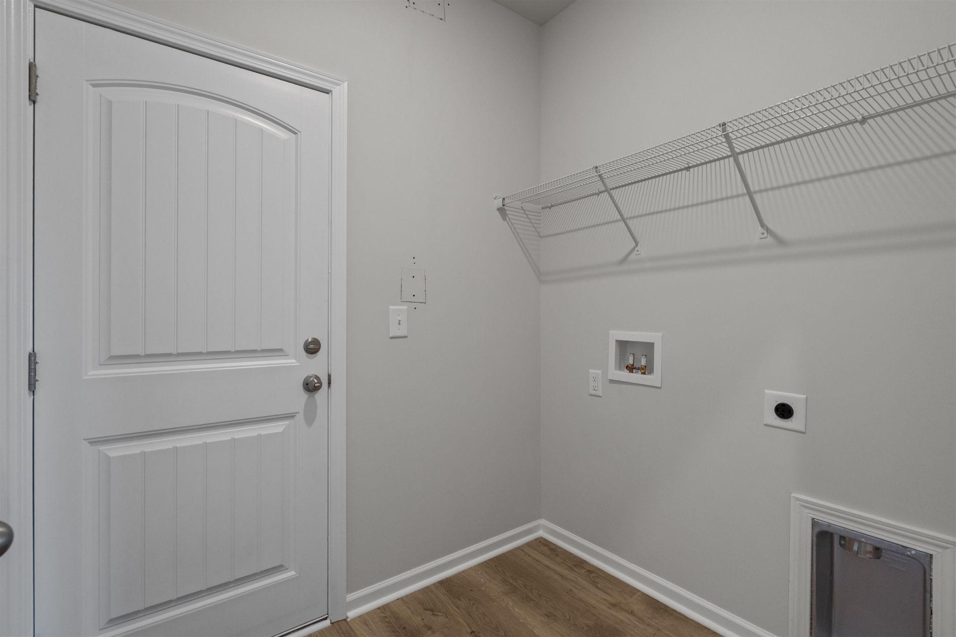 2923 Spain Ln. Photo 43