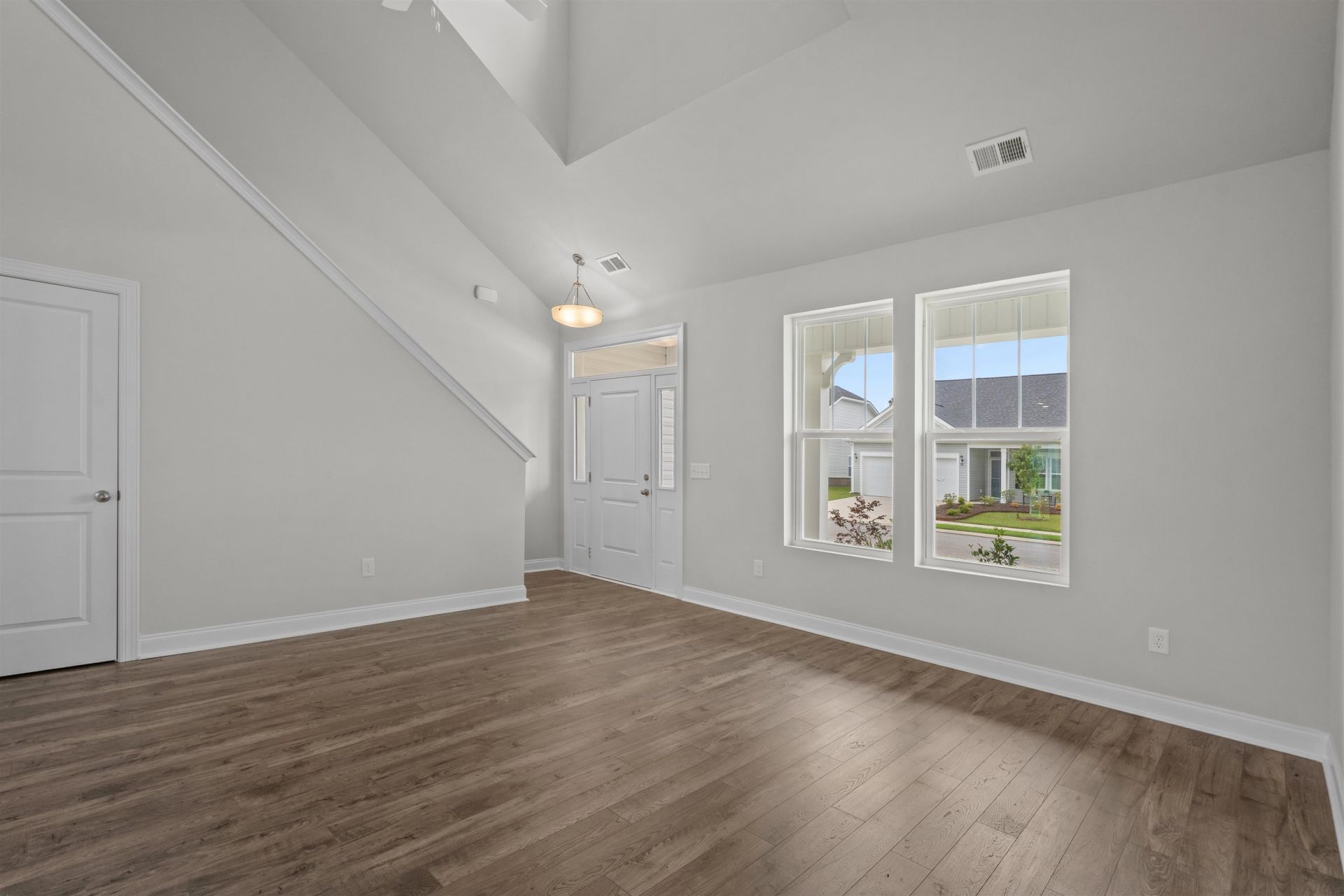 2923 Spain Ln.  Photo 6