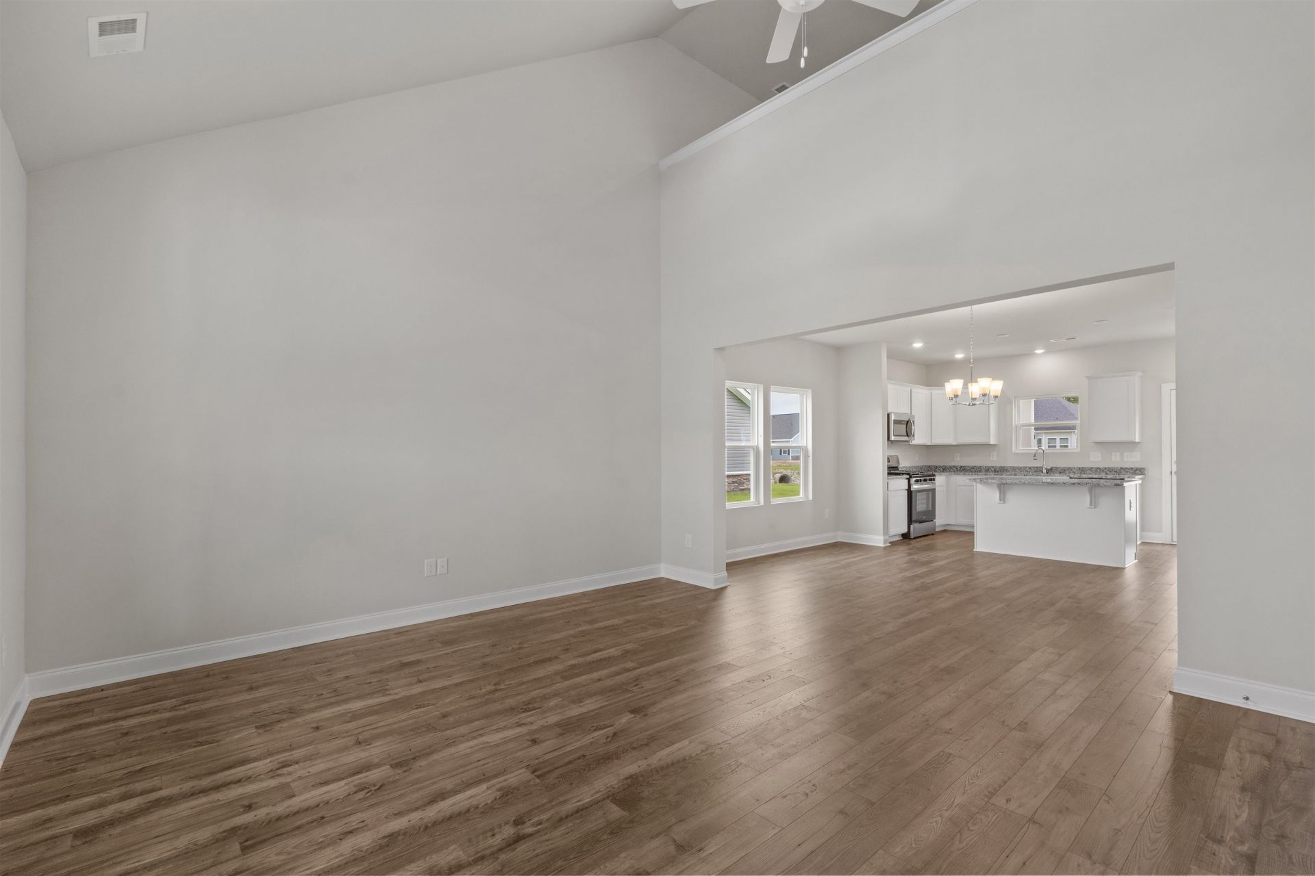 2923 Spain Ln.  Photo 8