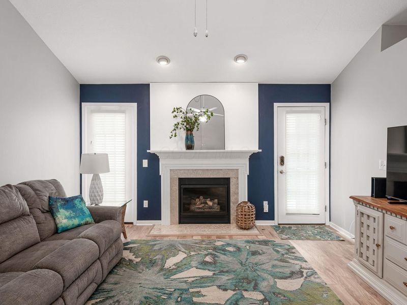 6445 Upper Lake Circle, Westerville, OH 43082 Photo 9