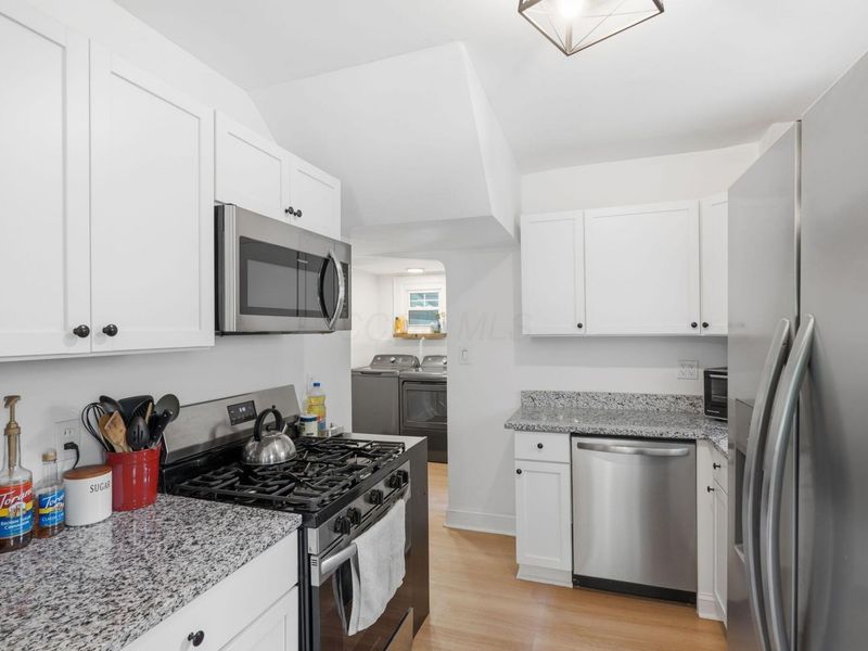 591 Binns Boulevard, Columbus, OH 43204 Photo 8
