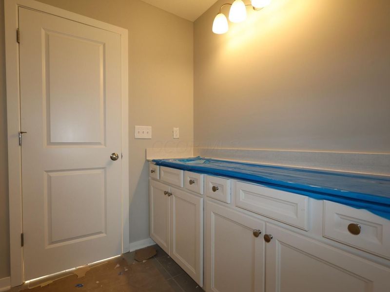 5680 Dutch Lane, Powell, OH 43065 Photo 11
