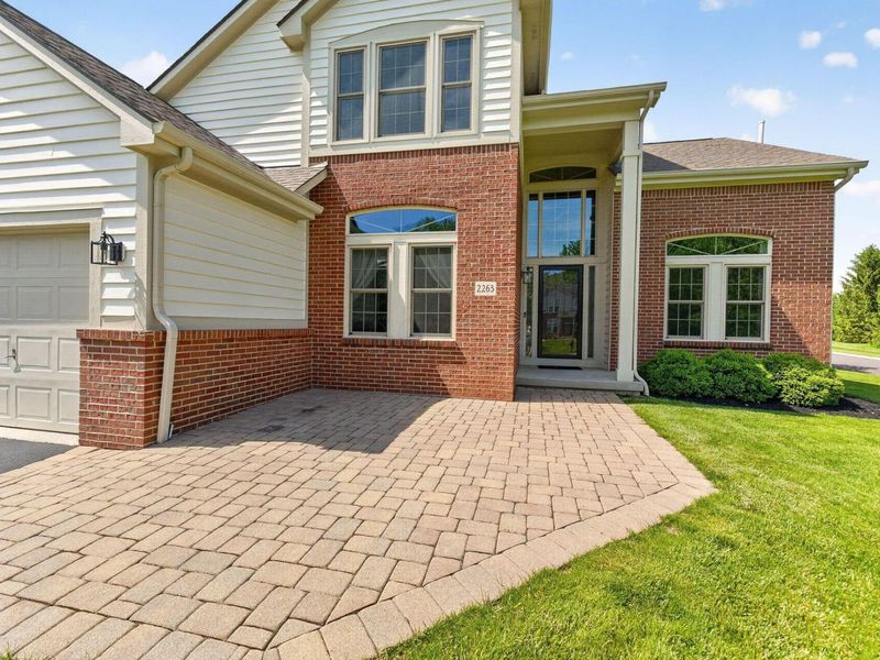 2263 Bold Venture Drive , Lewis Center, OH 43035 Photo 7