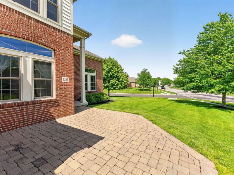 2263 Bold Venture Drive , Lewis Center, OH 43035 Photo 9
