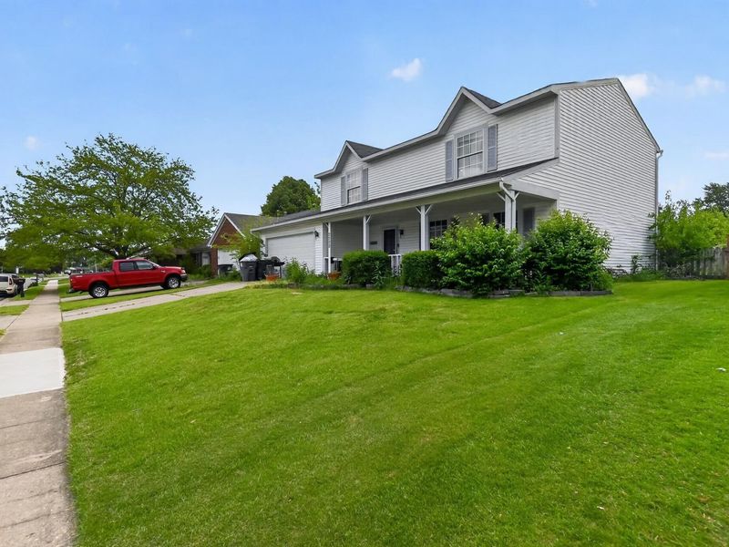 2520 Saint Andrews Drive , Troy, OH 45373 Photo 3
